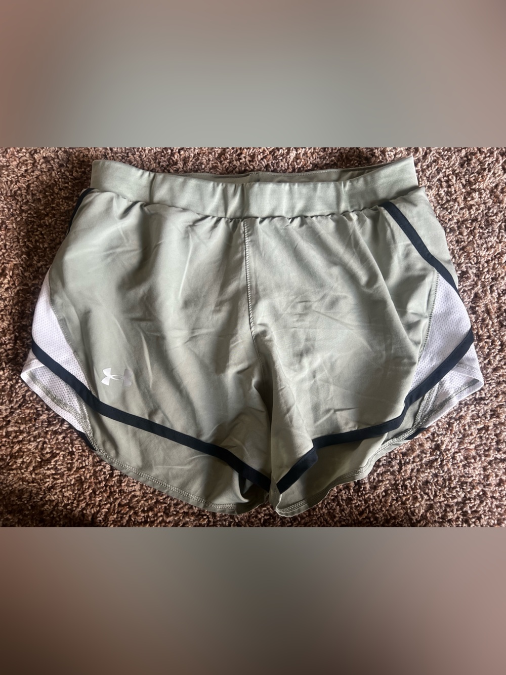 Under Armour Olive Green Athletic heat gear Running Shorts with Black Trim